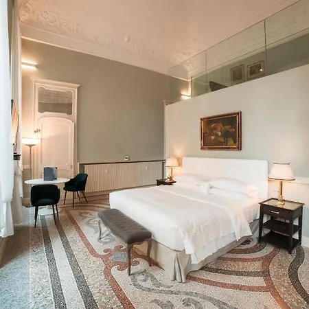 ホテル Royal Palace 5*