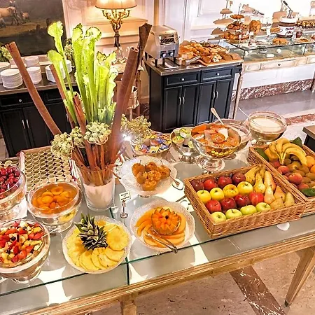 Hotel Royal Palace 5*