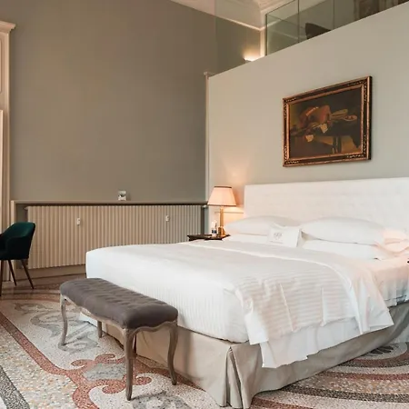 Royal Palace 5* Turin