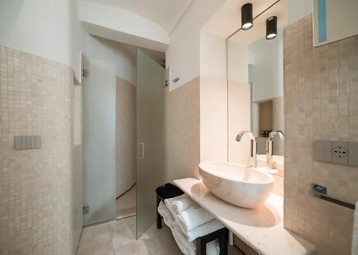 Royal Palace 5*